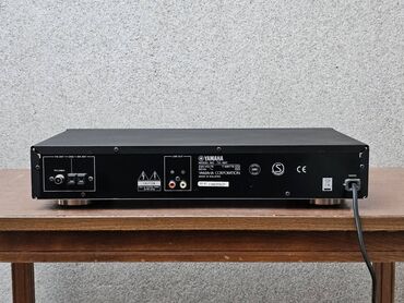 Pojačala i prijemnici: Yamaha TX-497 – AM/FM stereo tjuner - Linijski hi‑fi tjuner iz serije — 9