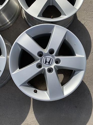 Диски: Литые Диски R 16 Honda, Комплект, отверстий - 5, Б/у — 4