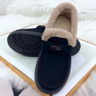 ортопедическая обувь для взрослых: Лоферы, 36.5, Miu Miu, Новый, цвет - Черный, Самовывоз