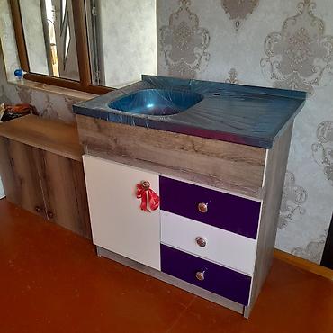 шкаф купе стенка: Hamam üçün lavabo dolabı və yan şkaf dəsti - Üst hissədə inteqrə — 1