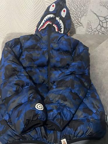 пух: BAPE оригинал обмен интересует на фикс или на телефон для зимы пуховик — 1