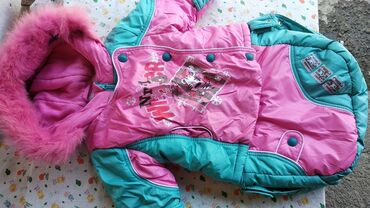 одежды для новорожденных: Костюм на зиму на девочку от 0 до 1.5-2г.очень теплый. Отл. Состояние