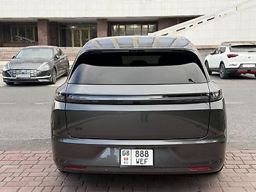 Lixiang: Lixiang L7: 2023 г., 1.5 л, Автомат, Гибрид, Кроссовер — 7