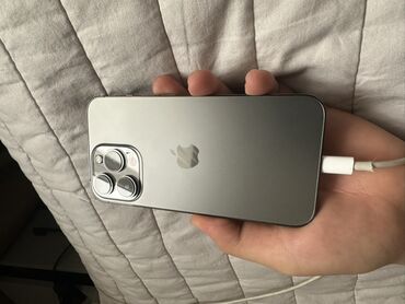 компьютер айфон: IPhone 13 Pro, Б/у, 128 ГБ, Серебристый, Кабель, 76 %