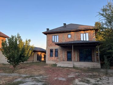 продаются дом каракол: Коттедж, 280 м², 7 комнат, Собственник, ПСО (под самоотделку)