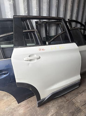 Дверь Задняя правая Subaru, Б/у, Оригинал