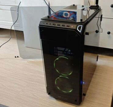 купить бу телевизор 32 дюйма: Ram 192 GB. əməliyyat bloku, Prosessor: AMD Ryzen 9 7950X Video kart