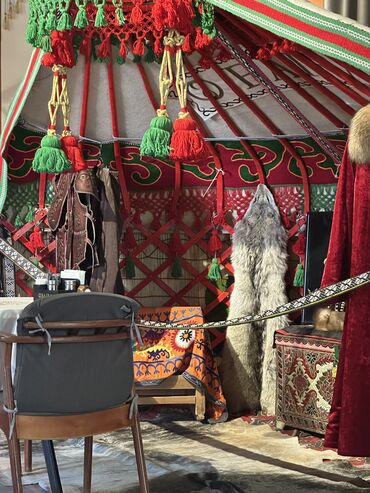 Аренда юрт: Аренда юрты, Каркас Деревянный, 75 баш, С полом, Самовар, Посуда — 25