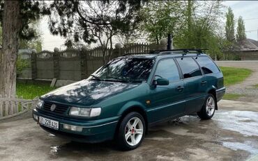 Транспорт: Volkswagen Passat: 1996 г., 1.6 л, Механика, Бензин, Универсал