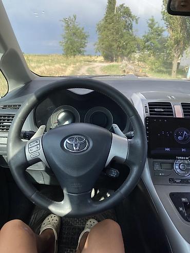лексус алам: Toyota Auris: 2007 г., Автомат, Хетчбек — 1