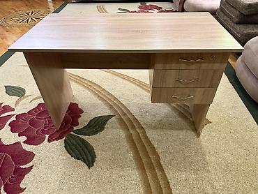 manıkur stolu: İş masası – ağac teksturalı laminat - Material: yüksək sıxlıqlı — 1