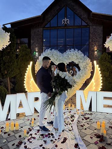 Аксессуарлар жана тюнинг: Оформление предложения руки и сердца “Marry Me” под ключ. Что входит — 3