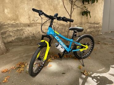 Yeni Uşaq velosipedi Ünvandan götürmə