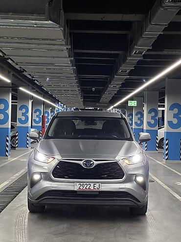 tayota progres: Toyota Highlander: 2021 г., 2.5 л, Автомат, Гибрид, Кроссовер — 1
