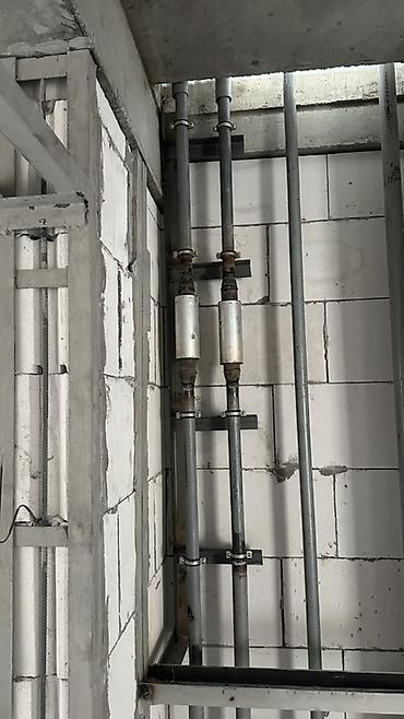 Монтаж и замена сантехники: Монтаж и замена сантехники Больше 6 лет опыта — 4