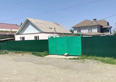 аренда частного дома на длительный срок: Үй, 200 кв. м, 5 бөлмө, Кыймылсыз мүлк агенттиги, Эски ремонт