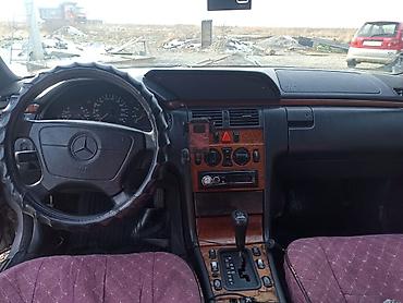 ом 646: Mercedes-Benz E-Class: 1998 г., Автомат, Дизель — 5