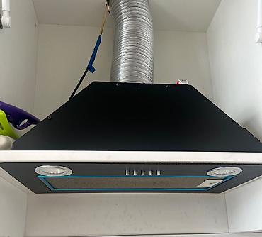 Mətbəx mebeli: Metbex mebeli 270×270. Türk mdf 1200 azn Yigilib 3500 azn teze — 2