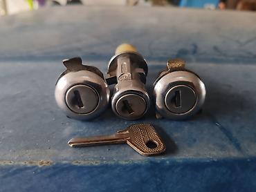 Auto delovi: Brave vrata i brava gepeka Lada 2107 Riva,2105 br.1. Očuvane, skinute — 1