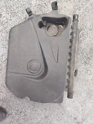 Auto ulja i tečnosti: Fiat Grande Punto 1.4 t-jet poklopac motora. Fiat Grande Punto 1.4 — 2
