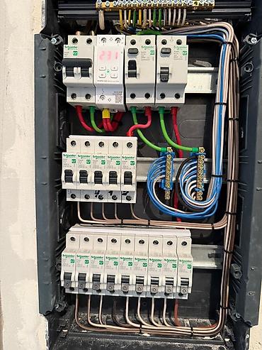 Электрики: Электромонтажные работы Профессиональные услуги электрика для — 3
