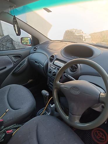 прадо 2010: Toyota Vitz: 1999 г., 1 л, Автомат, Бензин, Хэтчбэк — 4