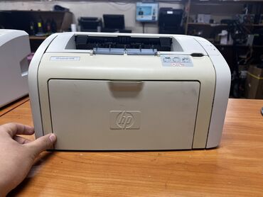 холодильники продаю: Продаю hp laser jet 1018
новый кпртридж и провода