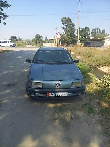 Транспорт: Volkswagen Passat: 1989 г., Механика, Бензин, Седан — 1