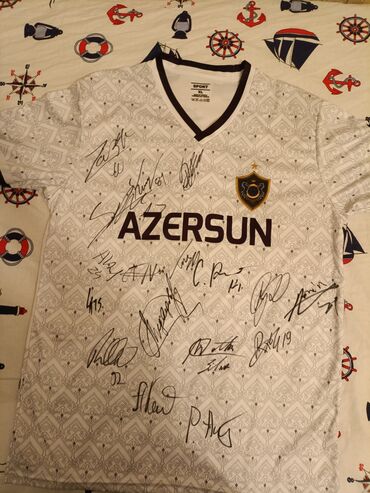 Маски, очки: Imzalı Qarabağ forması Zoubir,Medina,Sadiq Məmmədzadə, Rüstəm