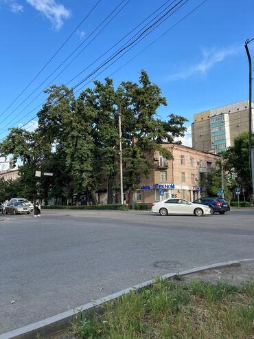 квартиры город бишкек: 2 бөлмө, 52 кв. м, Сталинка, 3 кабат, Эски ремонт