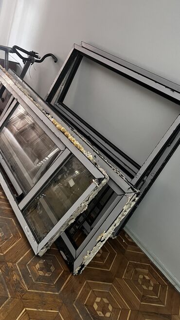 стекло 4мм: Алюминевое окно, Комбинированное, цвет - Черный, Новый, 240 *150, Самовывоз