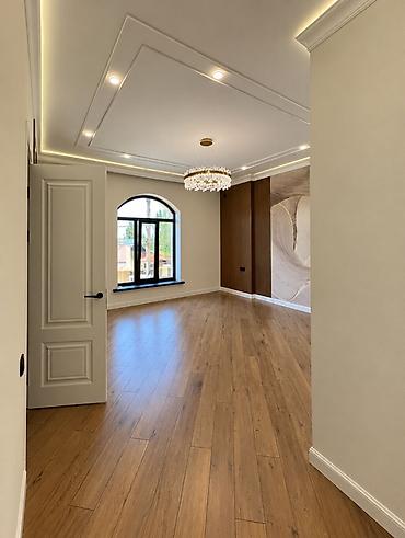 Үйлөрдү сатуу: 6 бөлмө жана андан көп, 310 м², 4 соток, Төмөнкү Ала-Арча, Кыймылсыз мүлк агенттиги — 10