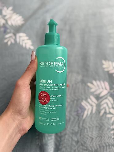 Красота и здоровье: Гель для умывания, Bioderma, Для склонной к акне кожи, 400 мл, Новый, Платная доставка — 1