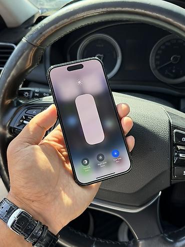 айфон 143: IPhone 14 Pro, Б/у, 256 ГБ, Черный, Защитное стекло, Чехол, 81 % — 2