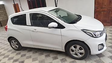 Chevrolet: Chevrolet Spark: 2020 г., 1 л, Автомат, Бензин, Хэтчбэк — 3