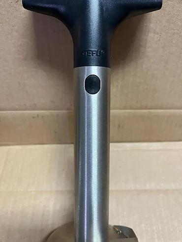 Ostala kuhinjska oprema: Secka i vadilica za ananas – nerđajući čelik - Praktičan kuhinjski — 10