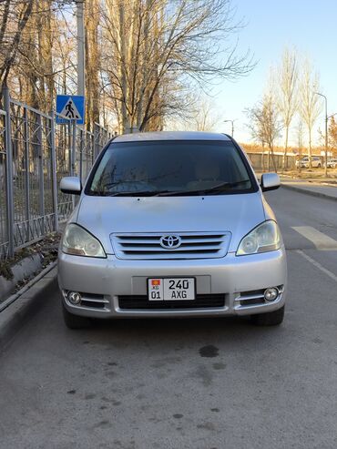 Toyota: Toyota Ipsum: 2003 г., 2.4 л, Автомат, Газ, Минивэн — 1