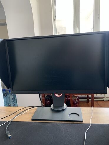 Мониторы: Монитор, Benq, Б/у, 24" - 25"