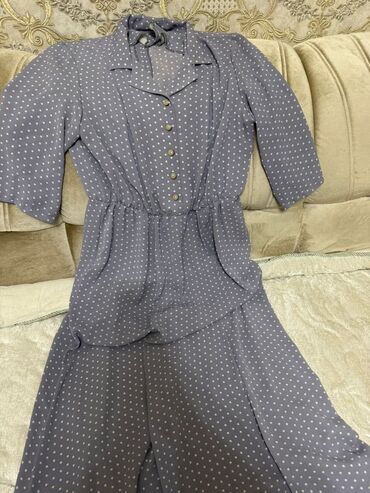 Пуховики и зимние куртки: Продаю все срочно дешево — 16