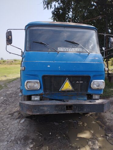 yük qazeleri: 1988 il, motor 4.4 l, Yeni