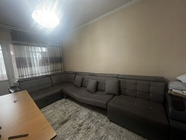 куплю бу мебель в бишкеке: Угловой диван, цвет - Серый, Б/у