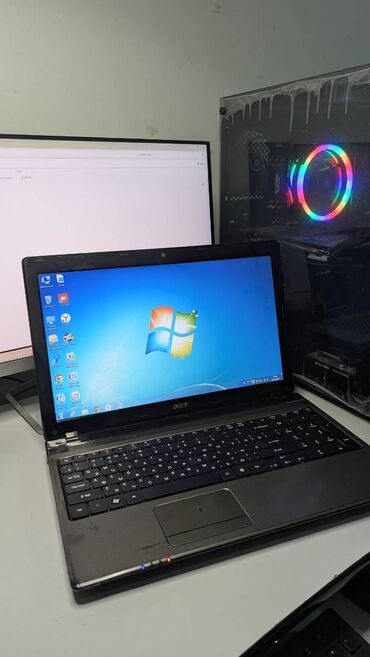 Acer: Acer 15.6 ", Intel Core i3, 128 GB