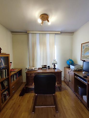 Sale of cottages and houses: 🏡 СРОЧНО! Продается 2-х этажный дом в престижном районе города Бишкек! — 3