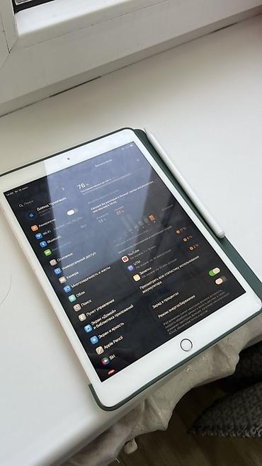 jack 4: Планшет, Apple, память 128 ГБ, 9" - 10", Wi-Fi, Б/у, Классический — 2
