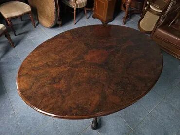 Setovi stolova i stolica: Sto u odlicnom stanju. Duzina 135 cm Sirina 100 cm Visina 77 cm — 4