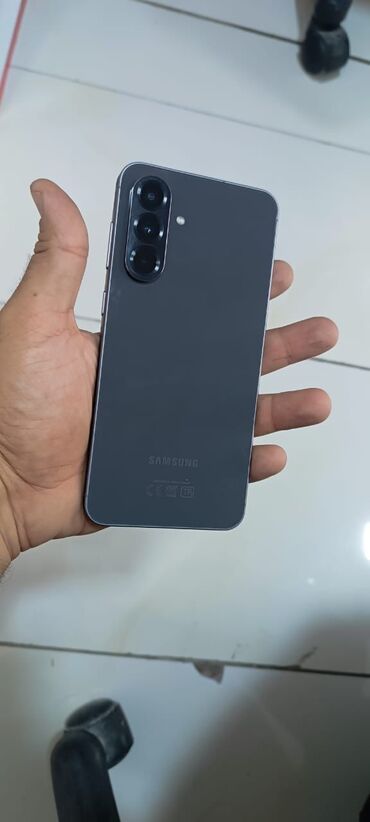 samsunq a24: Samsung Galaxy A56, 128 GB, rəng - Qara, Zəmanət, Sensor, Barmaq izi