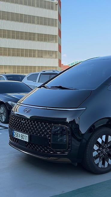 hyun: Hyundai Staria: 2022 г., 3.5 л, Автомат, Газ, Минивэн — 2