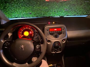 Peugeot: Peugeot : 1 l. | 2016 έ. 80000 km. Χάτσμπακ