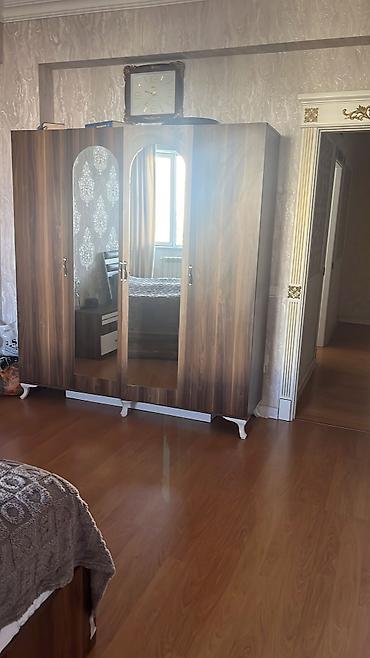 Dəst satılır.Ünvan Həzi Aslanov.Watsapp aktivdir lalafo.az -da — 3 Dəst satılır.Ünvan Həzi Aslanov.Watsapp aktivdir — 3