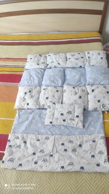 подушки для детской кроватки: Продаю детский бортик для кровати одеяло и подушки в отличном